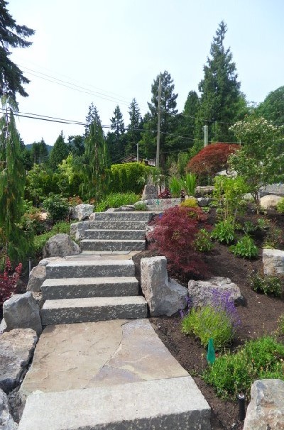 Basalt Stairs and Flagstone Walkway